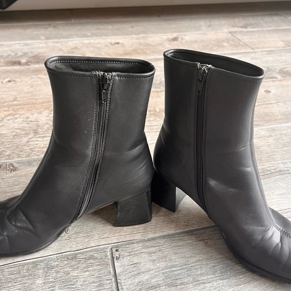 Jeffrey Campbell Troye Black Faux Leather Square Toe Boots, Womens SZ 8 - Picture 7 of 8